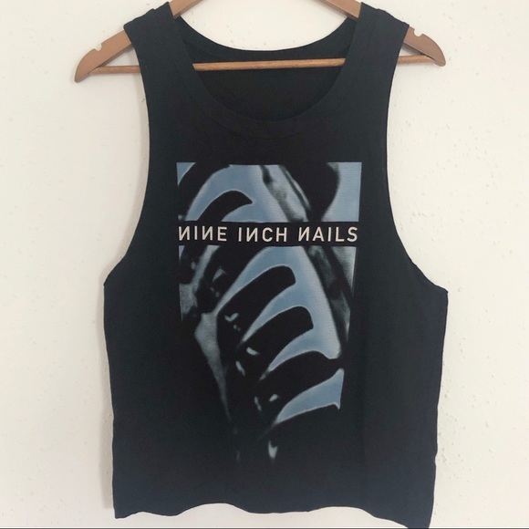 Tops - Nine Inch Nails muscle tank